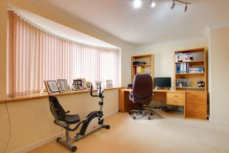 FAMILY ROOM/STUDY