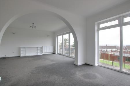 DINNG AREA TO LOUNGE