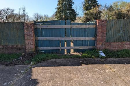 GATES TO PARKING