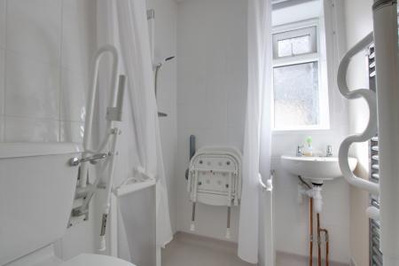 WET ROOM
