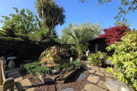 GARDEN