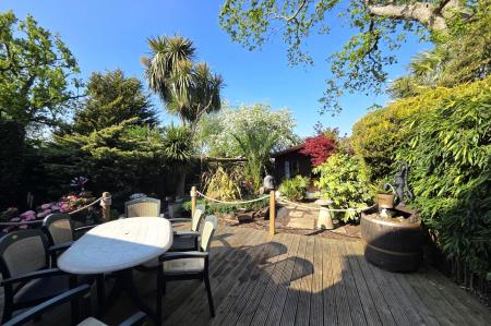 GARDEN