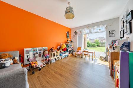 PLAY ROOM