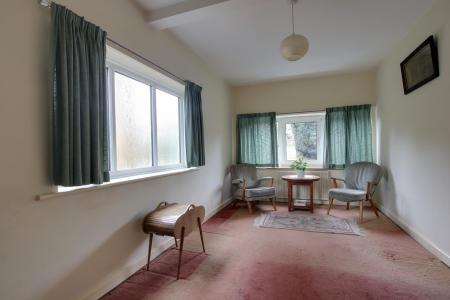 OFFICE/FAMILY ROOM