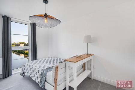 Picture No. 03