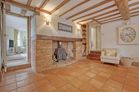 img_9906_7 copy 2.jpg