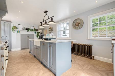 img_7318_5 copy 2.jpg