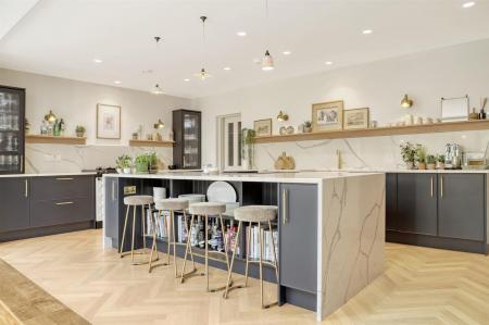 img_7410_43 copy 2.jpg