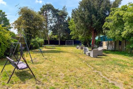 Wraysbury, Berkshire