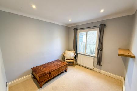Bedroom 4/ Study