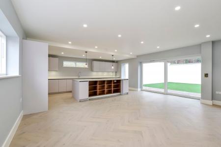 Kitchen-Breakfast/Family Room