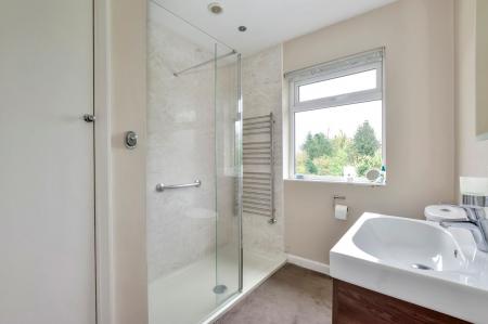 First Floor Bathroom