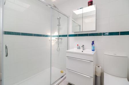 Ground Floor Shower/WC