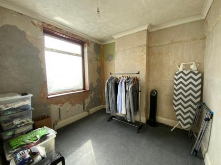 BEDROOM TWO 9'6 x 8'8