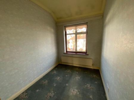 BEDROOM THREE 10'1 x 6'3