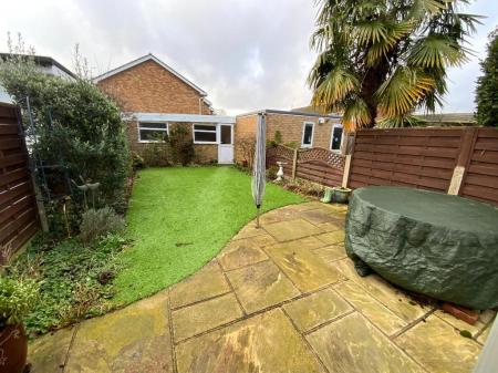 REAR GARDEN approx 40ft