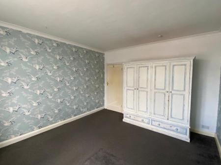 BEDROOM ONE 13'1 x 11'9