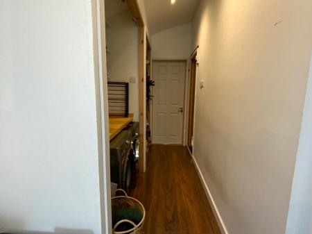 ATTACHED LEAN-TO 25'3 x 5'11