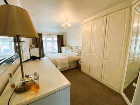 BEDROOM ONE 18'8 x 8'10