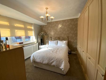 BEDROOM ONE 11'1 x 10'5