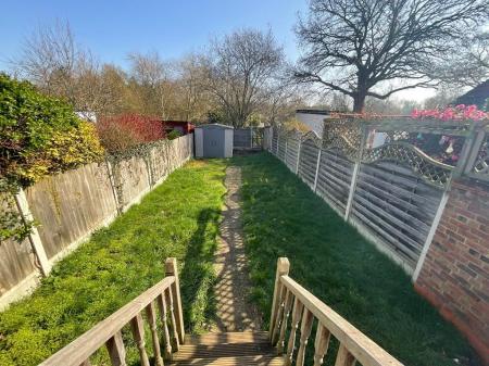 REAR GARDEN approx 90ft