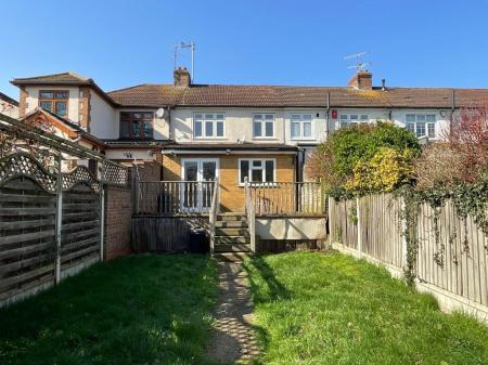 REAR GARDEN approx 90ft