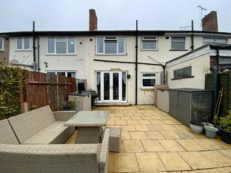 REAR GARDEN approx 80ft