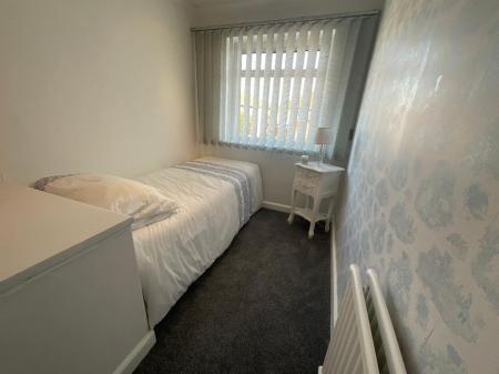 BEDROOM FIVE 8'9 x 6'5