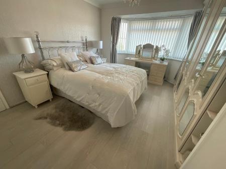 BEDROOM ONE 14'6 x 11'1