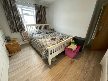 BEDROOM ONE 12'8 x 12'5