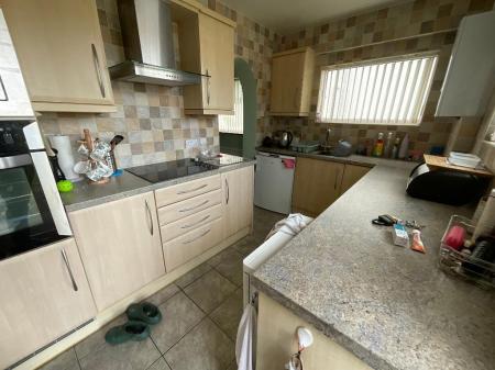 KITCHEN 11'5 x 7'1