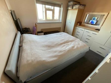 BEDROOM TWO 10'6 x 10'2