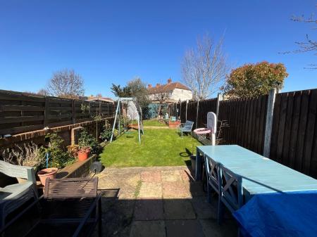 REAR GARDEN approx 70ft