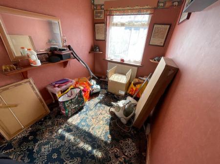 BEDROOM THREE 9'7 x 6'5