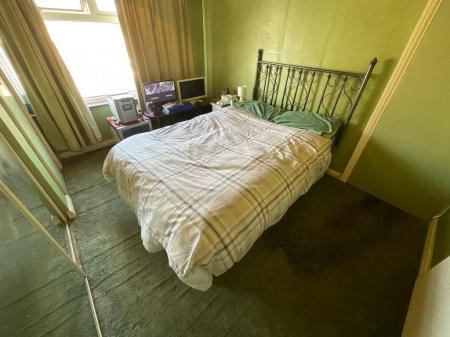 BEDROOM TWO 11'5 x 10'1