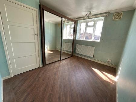 BEDROOM TWO 11' x 9'5