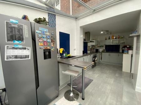 KITCHEN 14'4 x 7'8