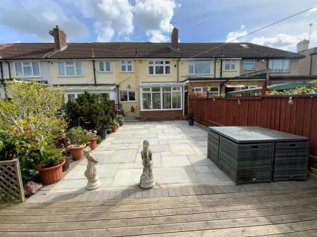 REAR GARDEN approx 50ft