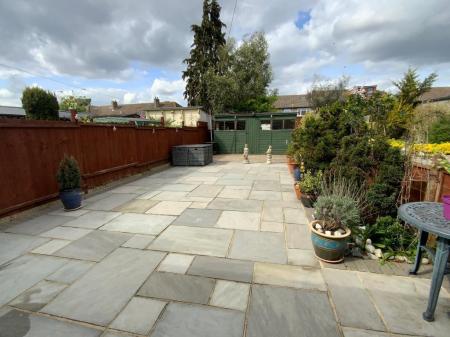 REAR GARDEN approx 50ft