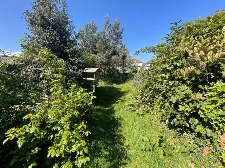 REAR GARDEN approx 60ft