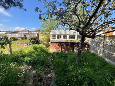 REAR GARDEN approx 60ft