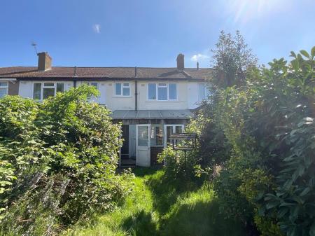 REAR GARDEN approx 60ft