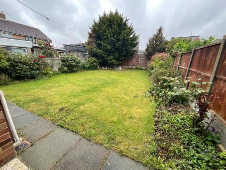 REAR GARDEN approx 50ft