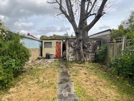 REAR GARDEN approx 60ft