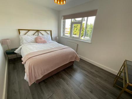 BEDROOM TWO 13' x 9'