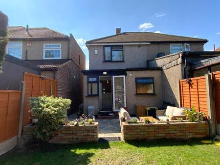 REAR GARDEN approx 50ft