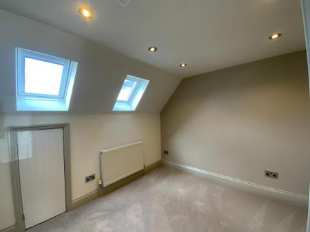 BEDROOM ONE 9'4 x 9'3