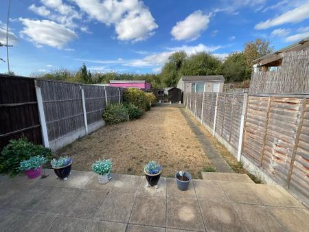 REAR GARDEN approx 70ft
