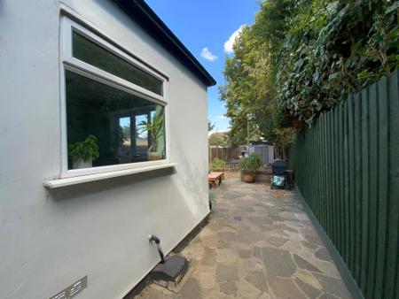 REAR GARDEN approx 100ft