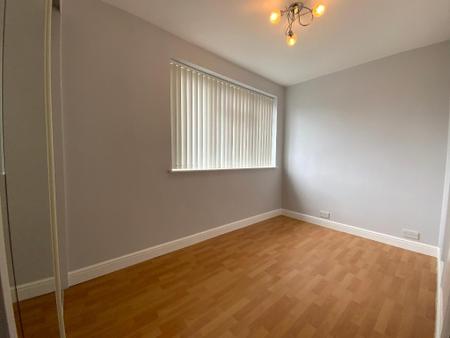 BEDROOM TWO 11'1 x 9'1